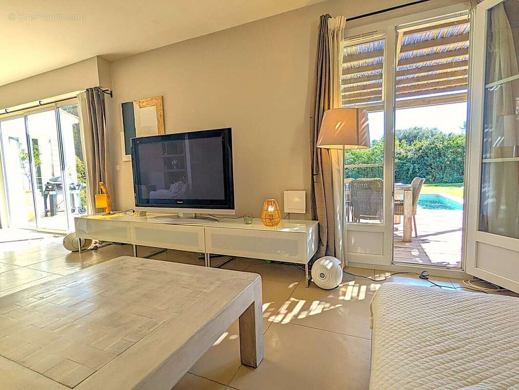 Maison à GRIMAUD
