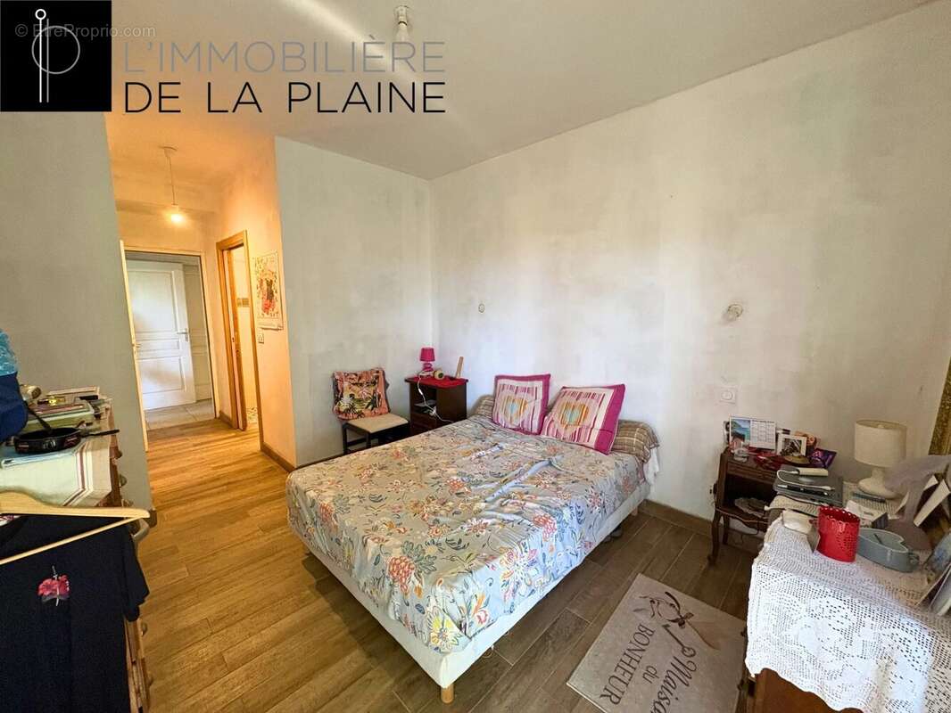A vendre - Maison T4 avec grand terrain à Croce - photo 7