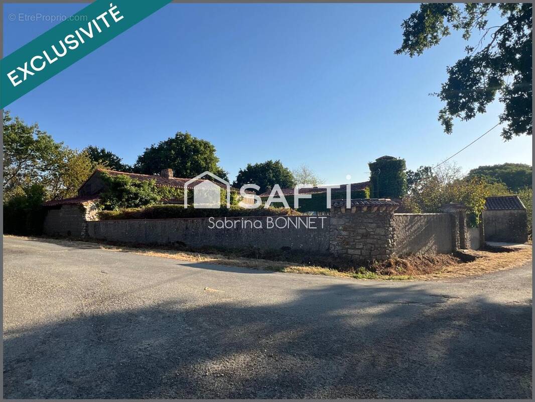 Photo 1 - Maison à SALIGNY