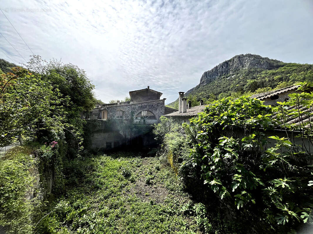 Maison à SAINT-HIPPOLYTE-DU-FORT