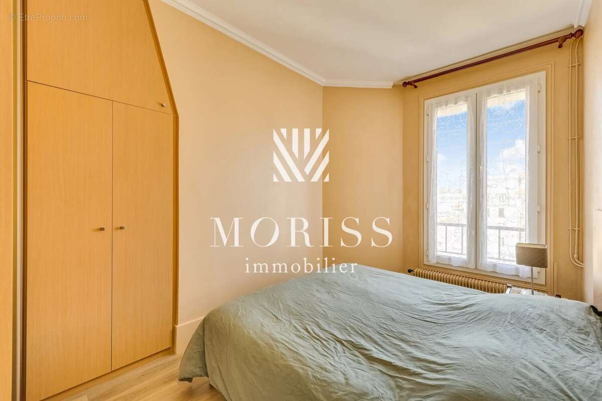 Appartement à PARIS-14E