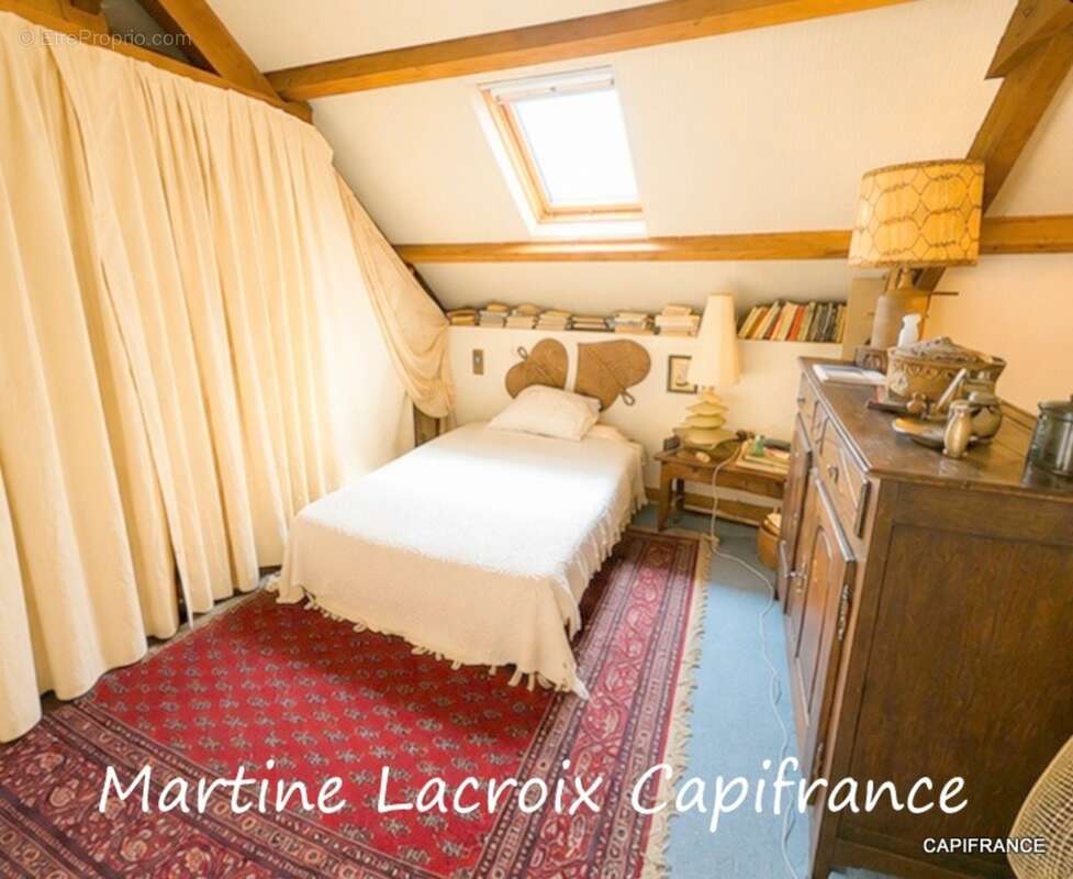 Dpt SARTHE (72), à vendre LA FERTE-BERNARD - PROPRIÉTÉ  P6 de 170 m² - Terrain de 4547 M² - photo 8