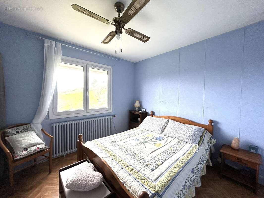 Maison à SAINT-SOLVE