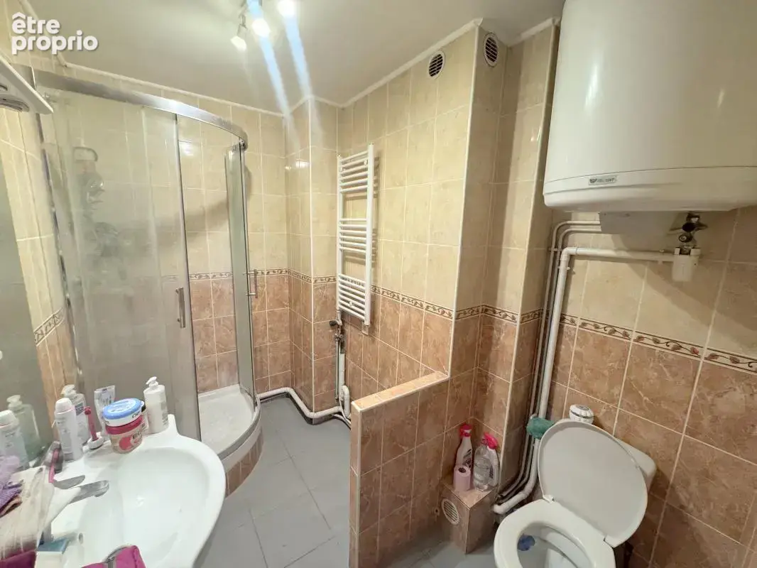 Appartement À Vendre - photo 4
