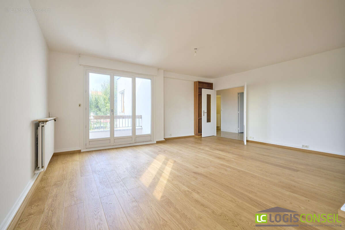 Appartement à CHATENAY-MALABRY