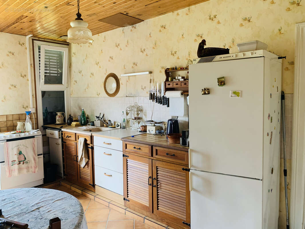 Maison à MONTACHER-VILLEGARDIN