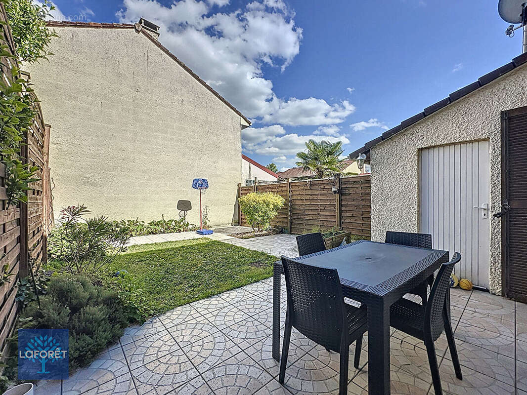 Maison à LE PLESSIS-PATE