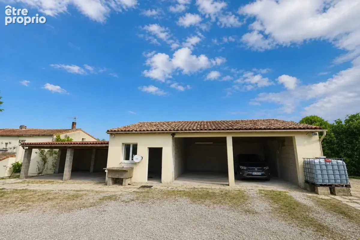Maison de 6 pièces de 192 m² à Mornac - photo 3