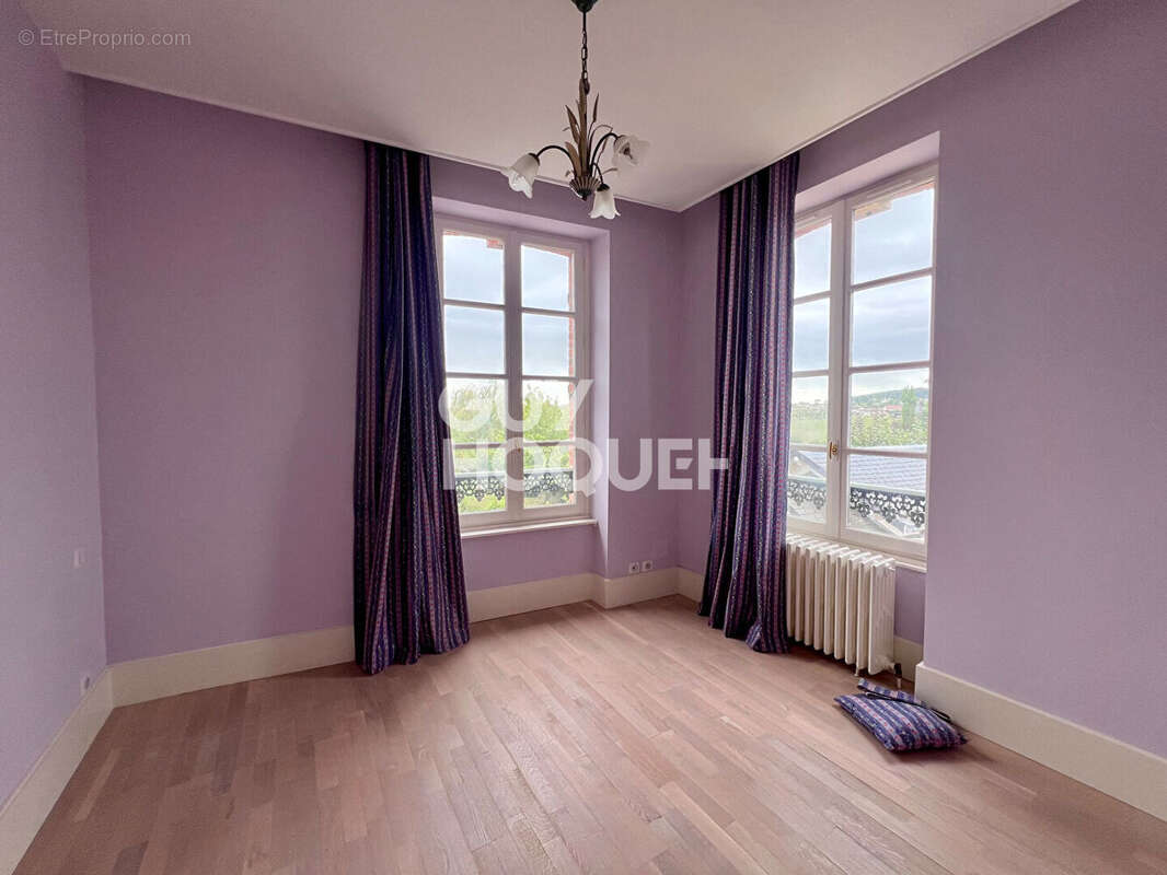 Maison à BOURBON-LANCY