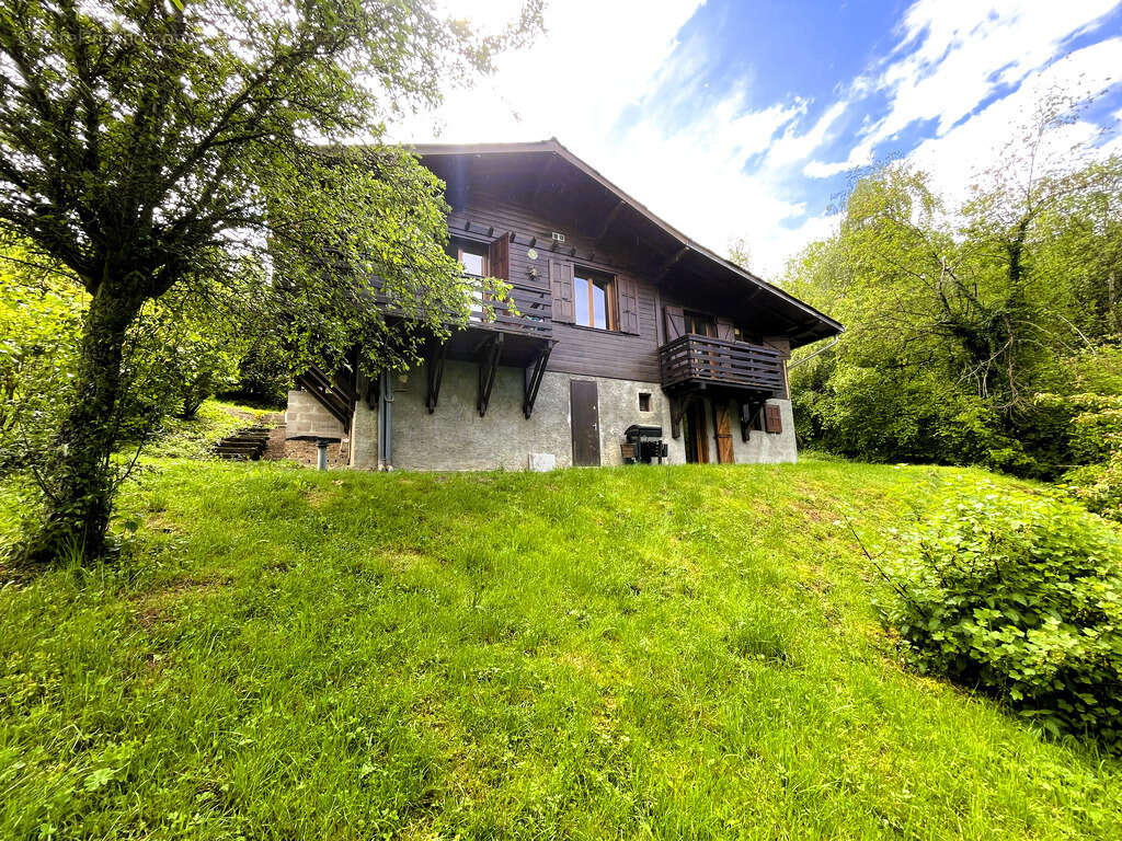 Maison à LES ADRETS