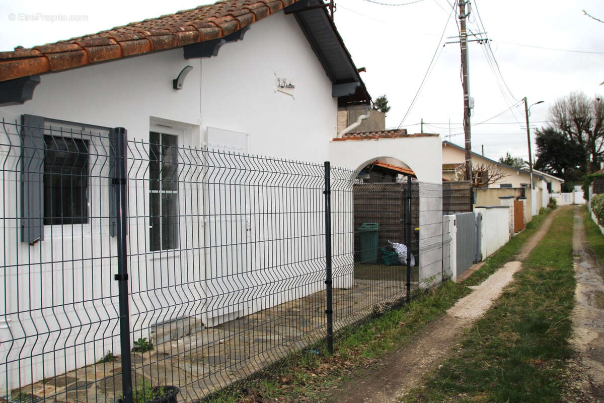 Maison à SAINT-GEORGES-DE-DIDONNE