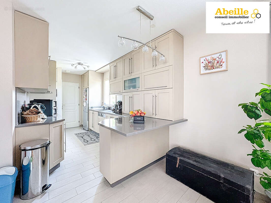 Maison à SOUZY-LA-BRICHE