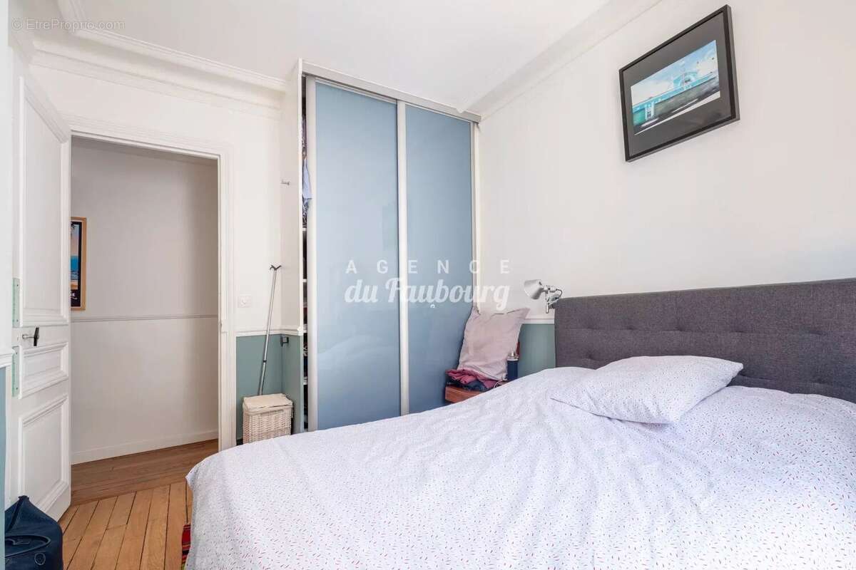 Appartement à PARIS-10E