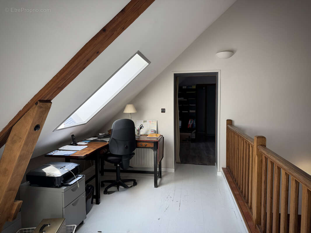 Maison à BELLERIVE-SUR-ALLIER