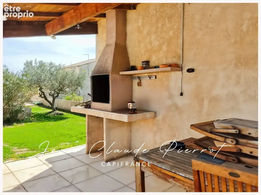 Maison à vendre 6 pièces avec Hangar indépendant et piscine CLARENSAC (30) - photo 12