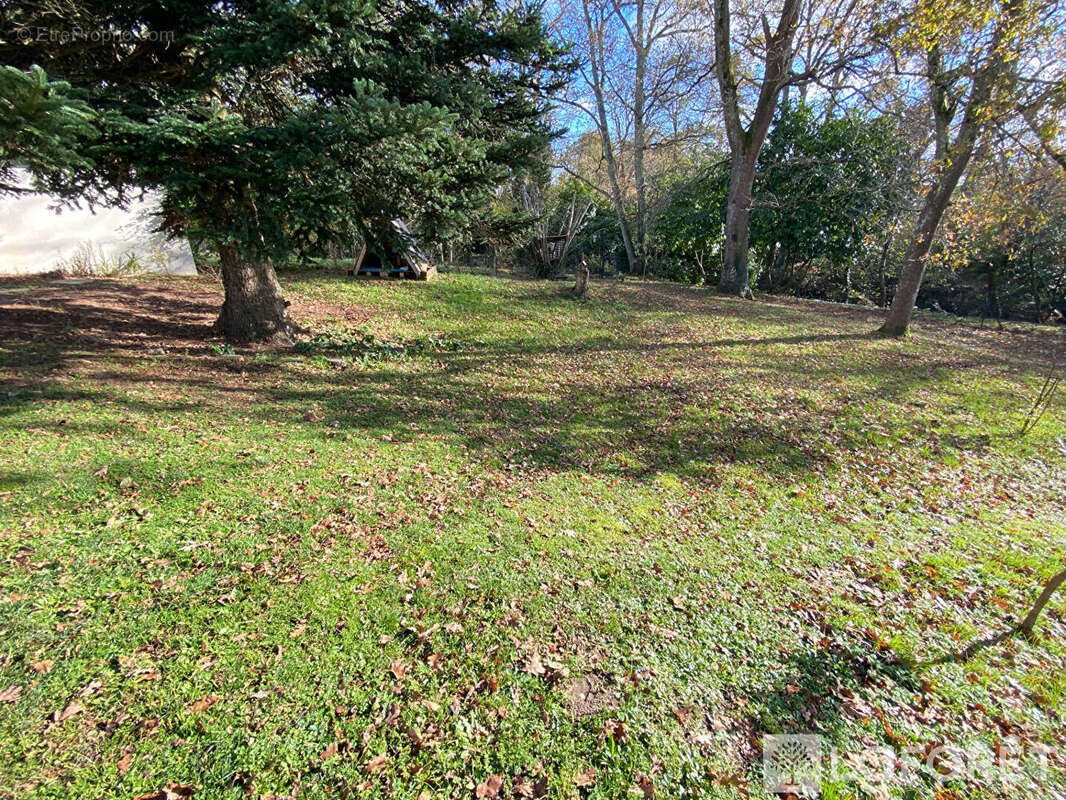 Maison à MARTIGNAS-SUR-JALLE