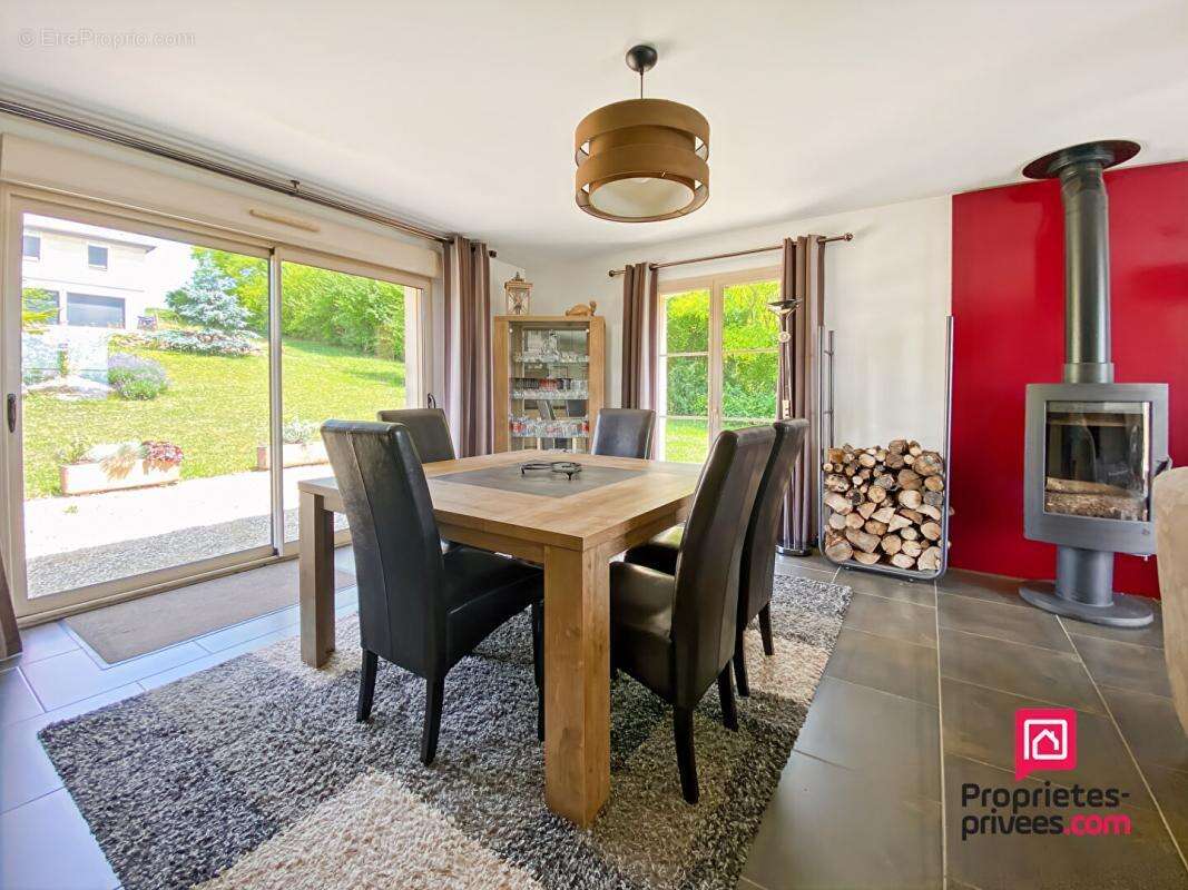 Maison à ANNAY-LA-COTE