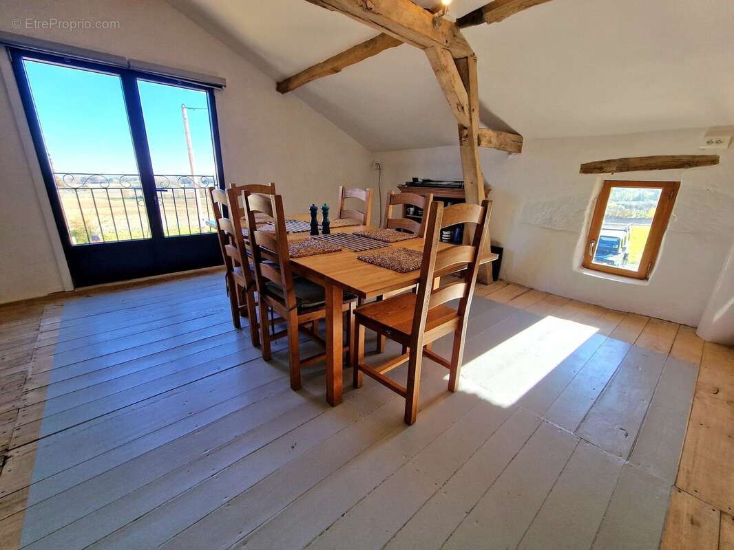 Ferme en pierre avec granges à rénover, piscine et VUE - proche d'Eymet ! - photo 6