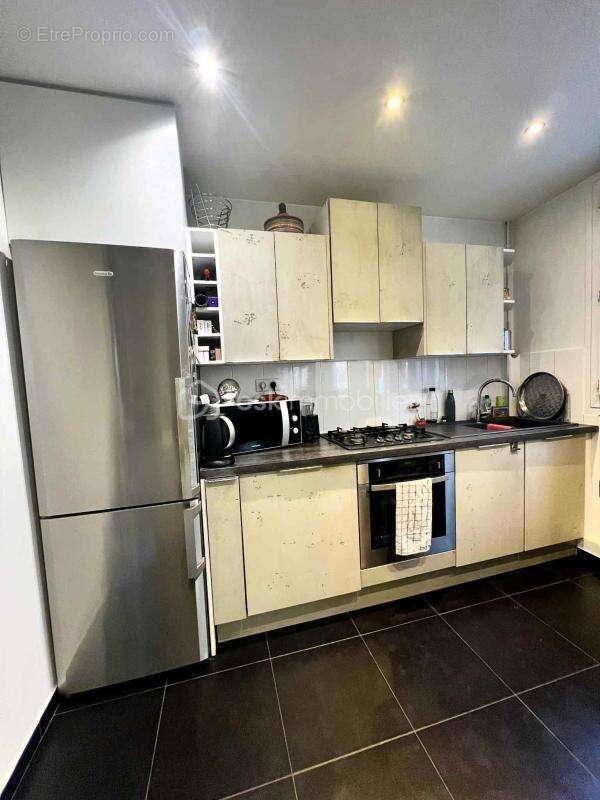 Appartement à MAISONS-ALFORT