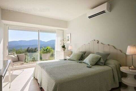 Maison à LA CROIX-VALMER