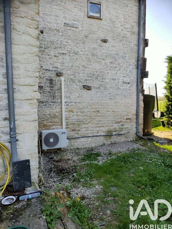Maison 163 m² à Le Seure  - photo 5