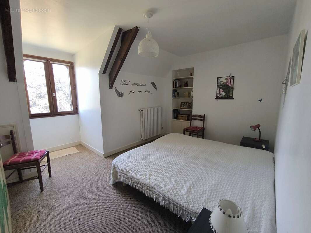 Charmante maison familiale à Saint-Junien, 169 m² - photo 4
