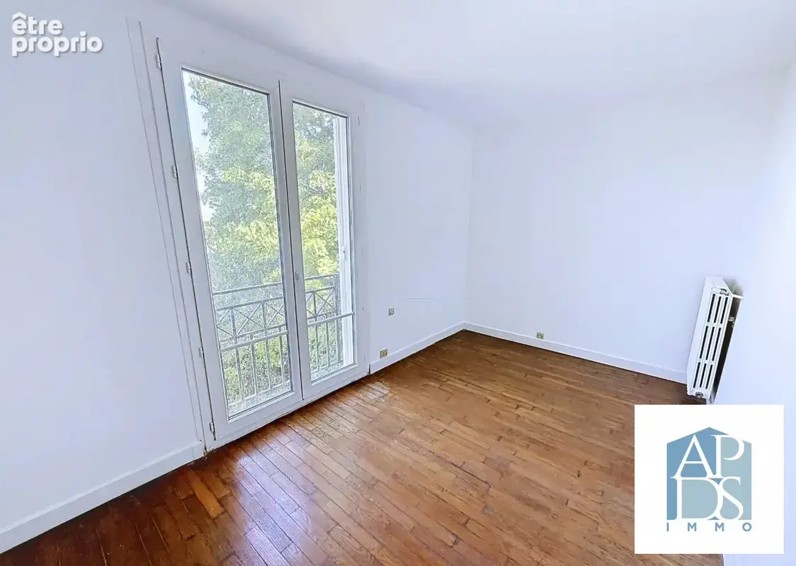 Chambre 1 vue jardin