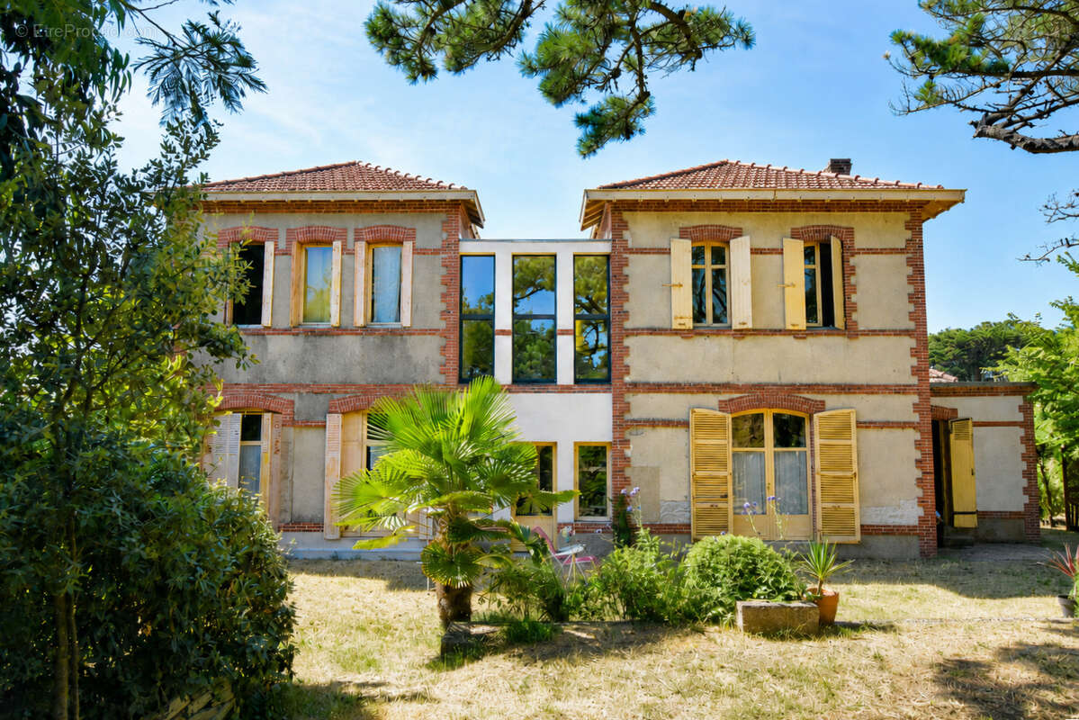 Maison 258 m² à Prefailles  - photo 23