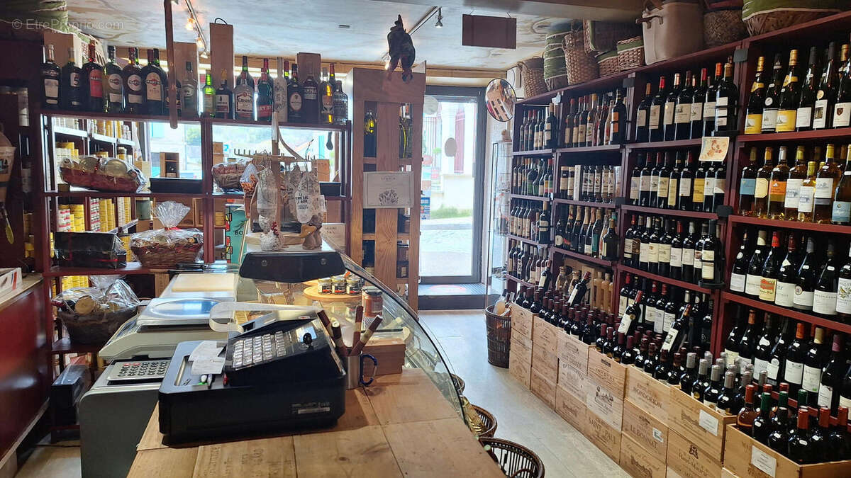 20260331_150353 - Commerce à NONTRON