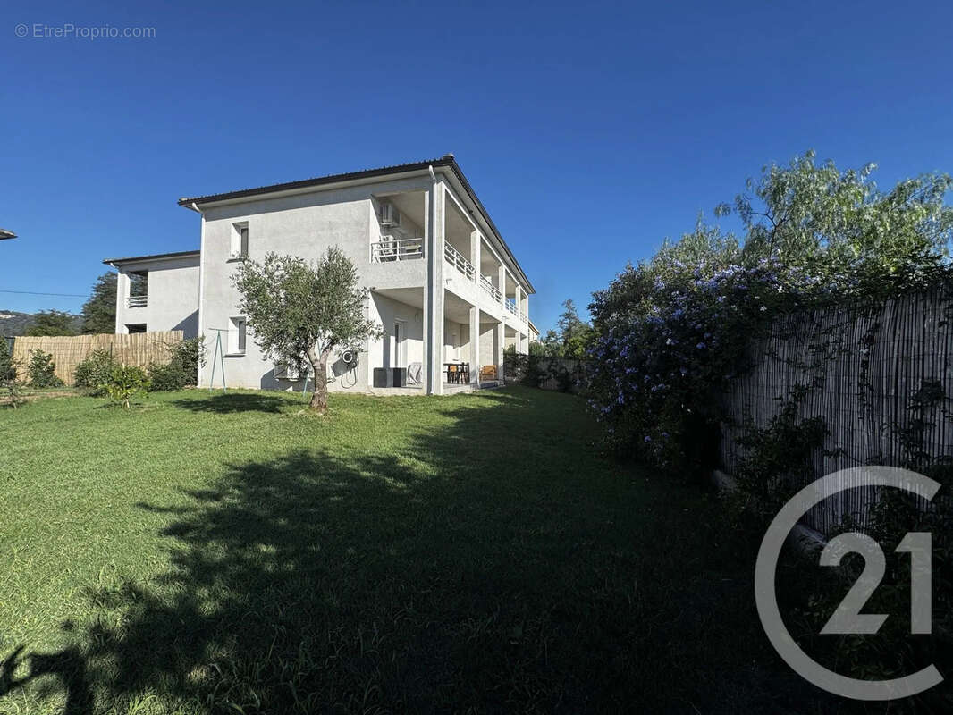 Appartement à SANTA-LUCIA-DI-MORIANI