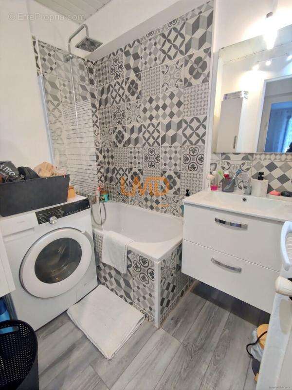 Appartement à MARSEILLE-9E
