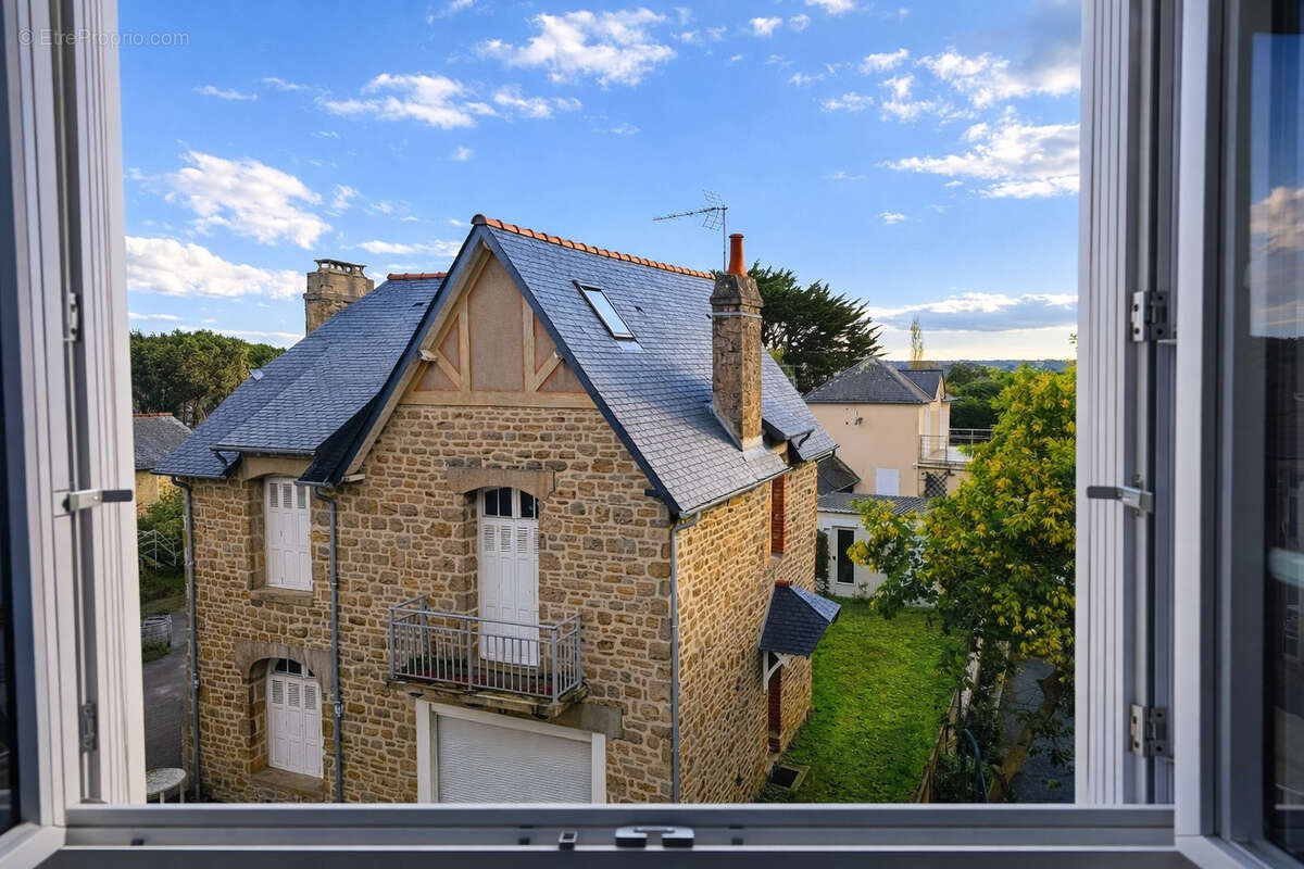 Appartement à LANCIEUX