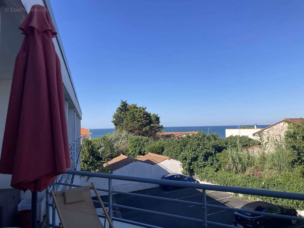 Appartement à VAUX-SUR-MER