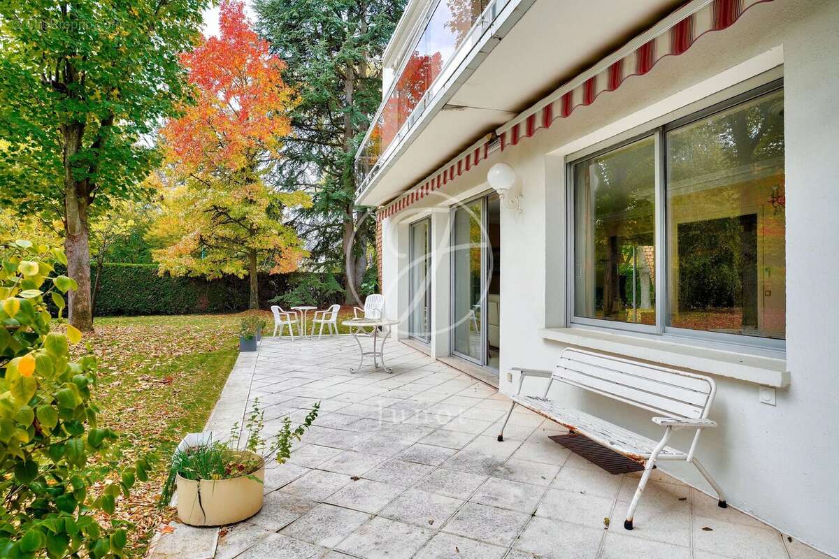 Maison à LE VESINET