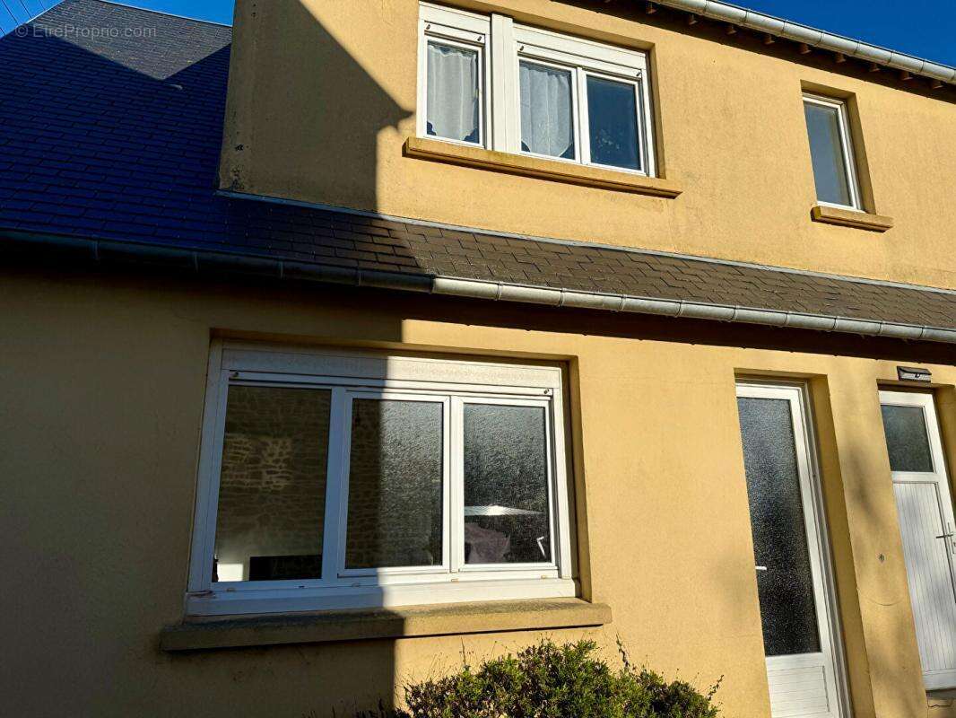 Appartement à SAINT-PAIR-SUR-MER