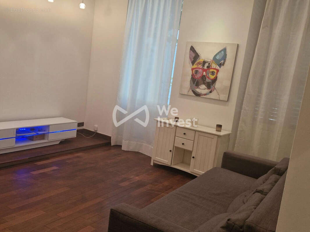 Appartement à MARSEILLE-4E
