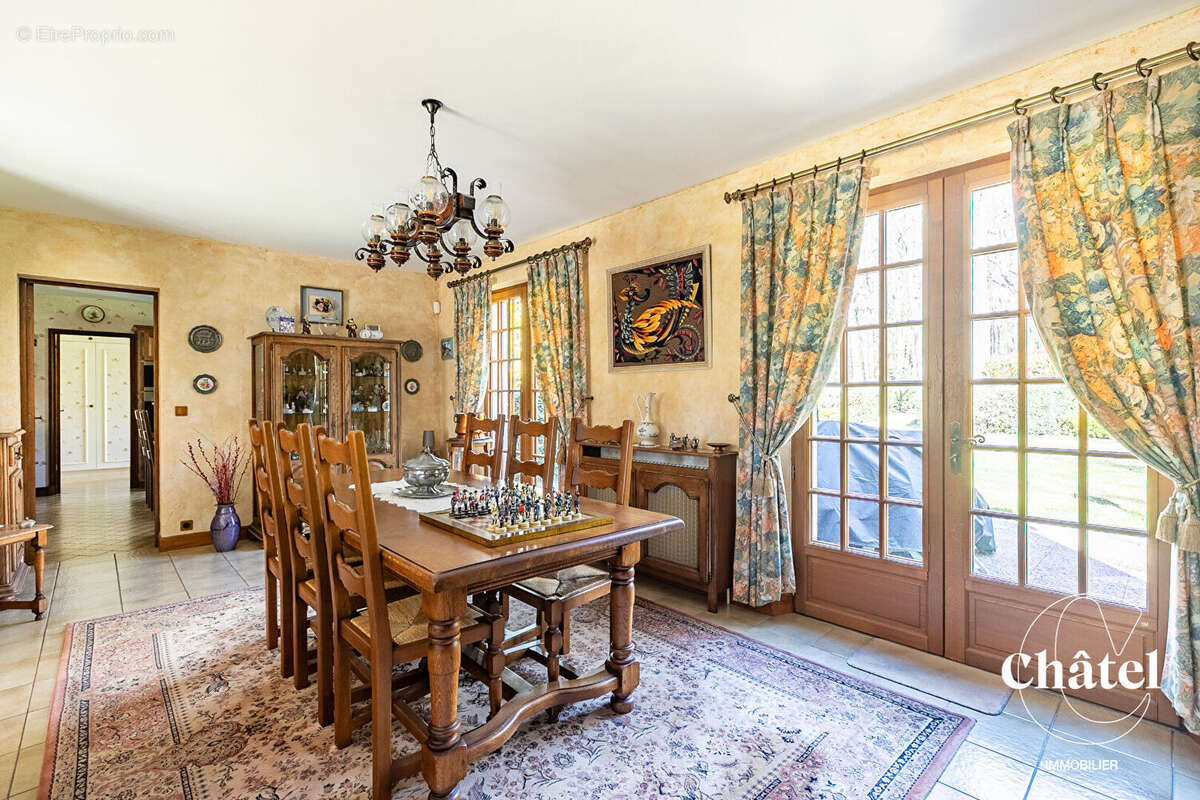 Maison à LAMORLAYE