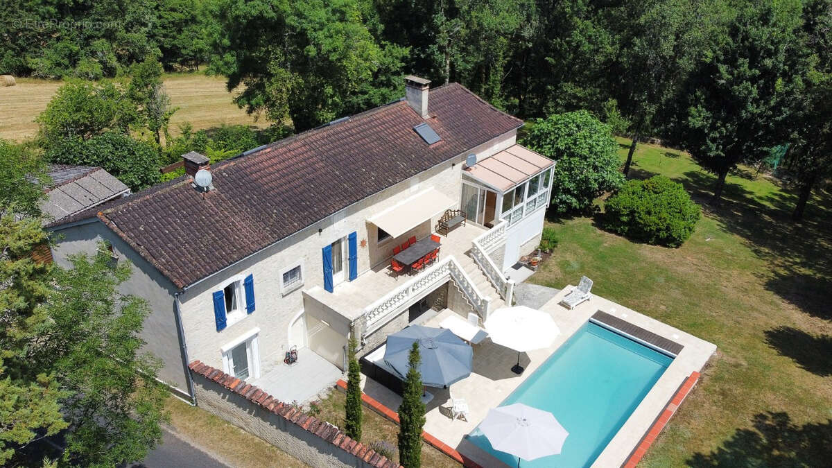 Maison à CAHORS