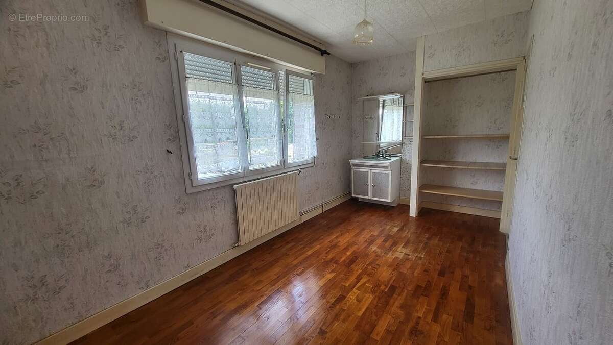 Maison 7 pièces 128m² avec garages et jardin - photo 10