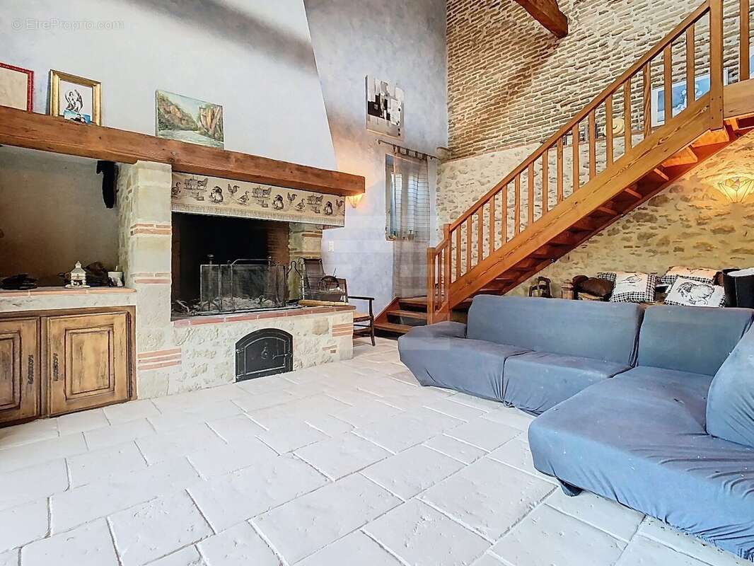 Maison à PUYLAURENS