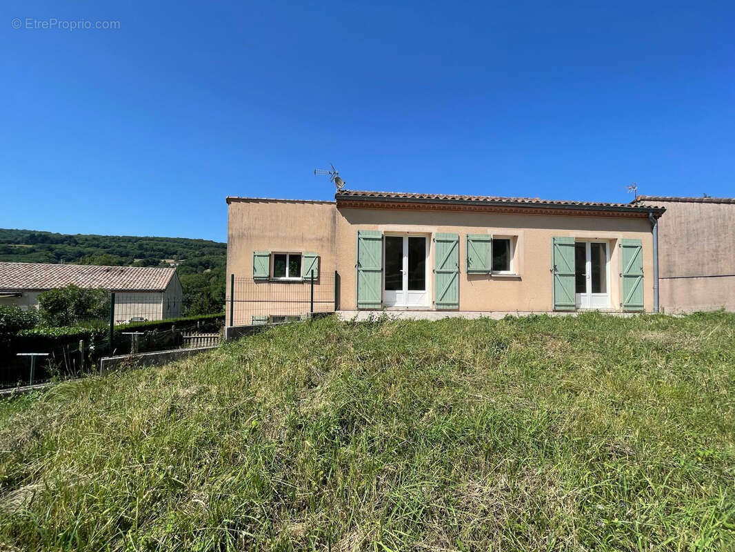 Maison à SAUVETERRE