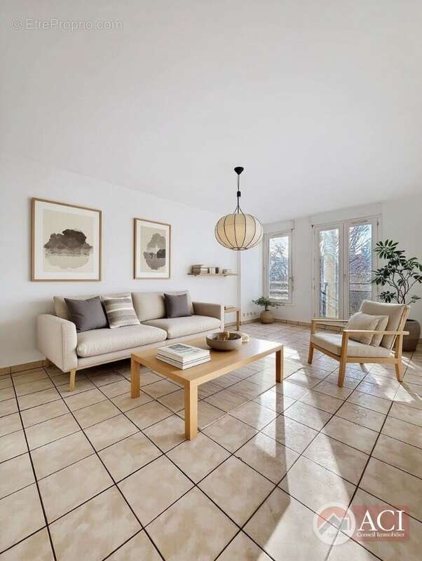 Appartement  3 pièce(s) 70 m2 - photo 2