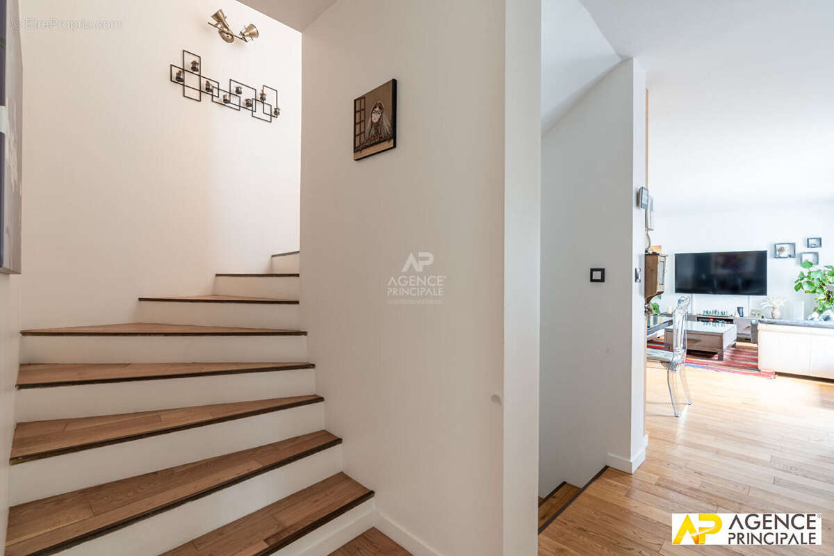 Appartement à MAISONS-LAFFITTE
