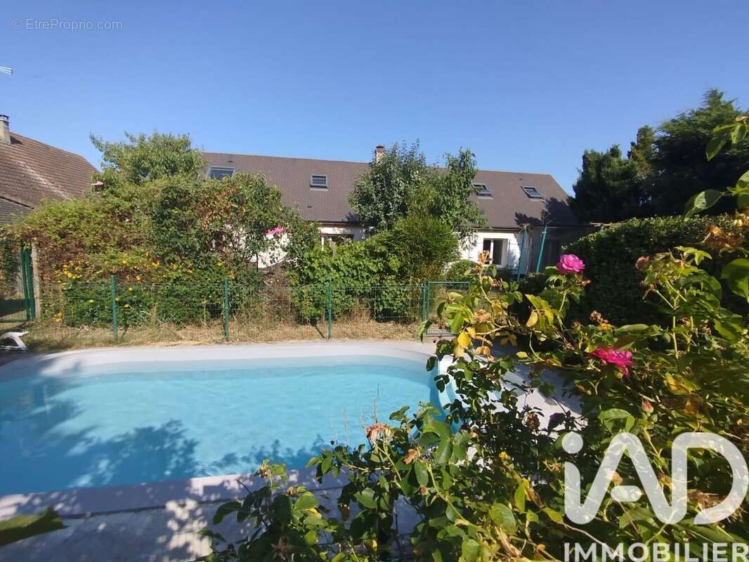 Photo 3 - Maison à CHINON