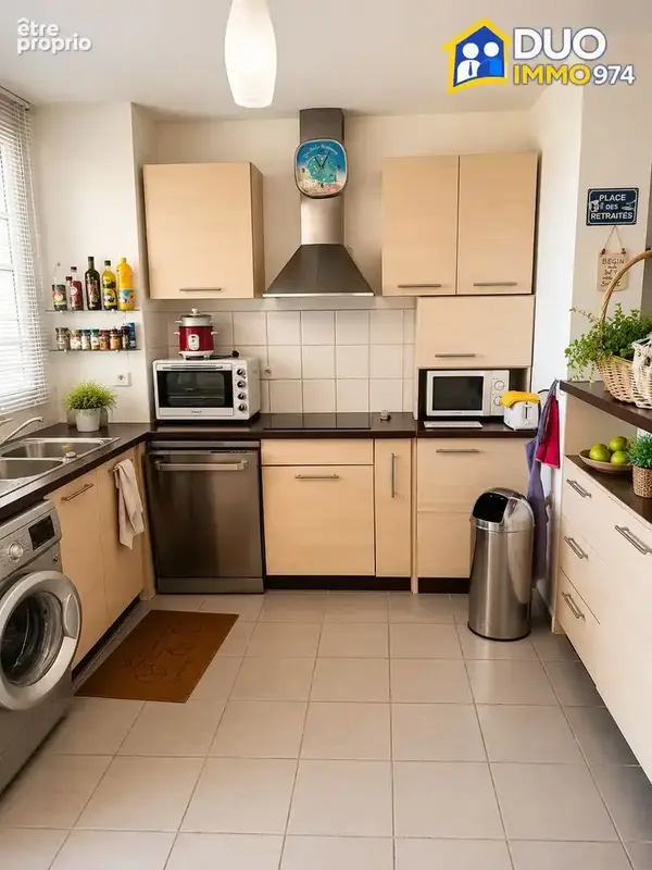 Appartement 4 pièces 85 m² à vendre à Saint-Paul (97435) - photo 3