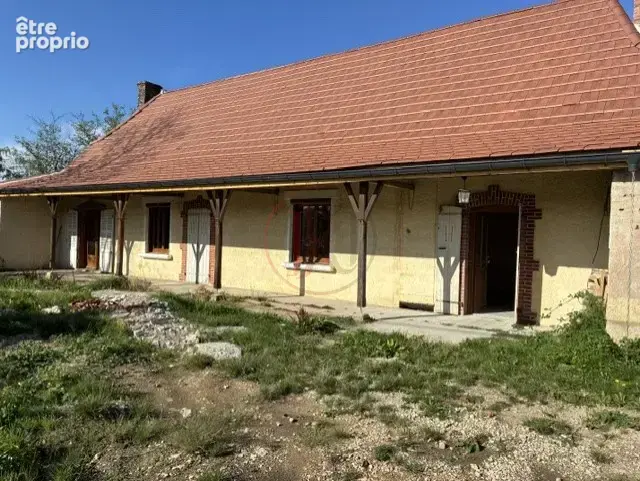 maison entièrement rénovée avec grange, batiment agricole de 700m2 et terrain de 11000m2 - photo 11