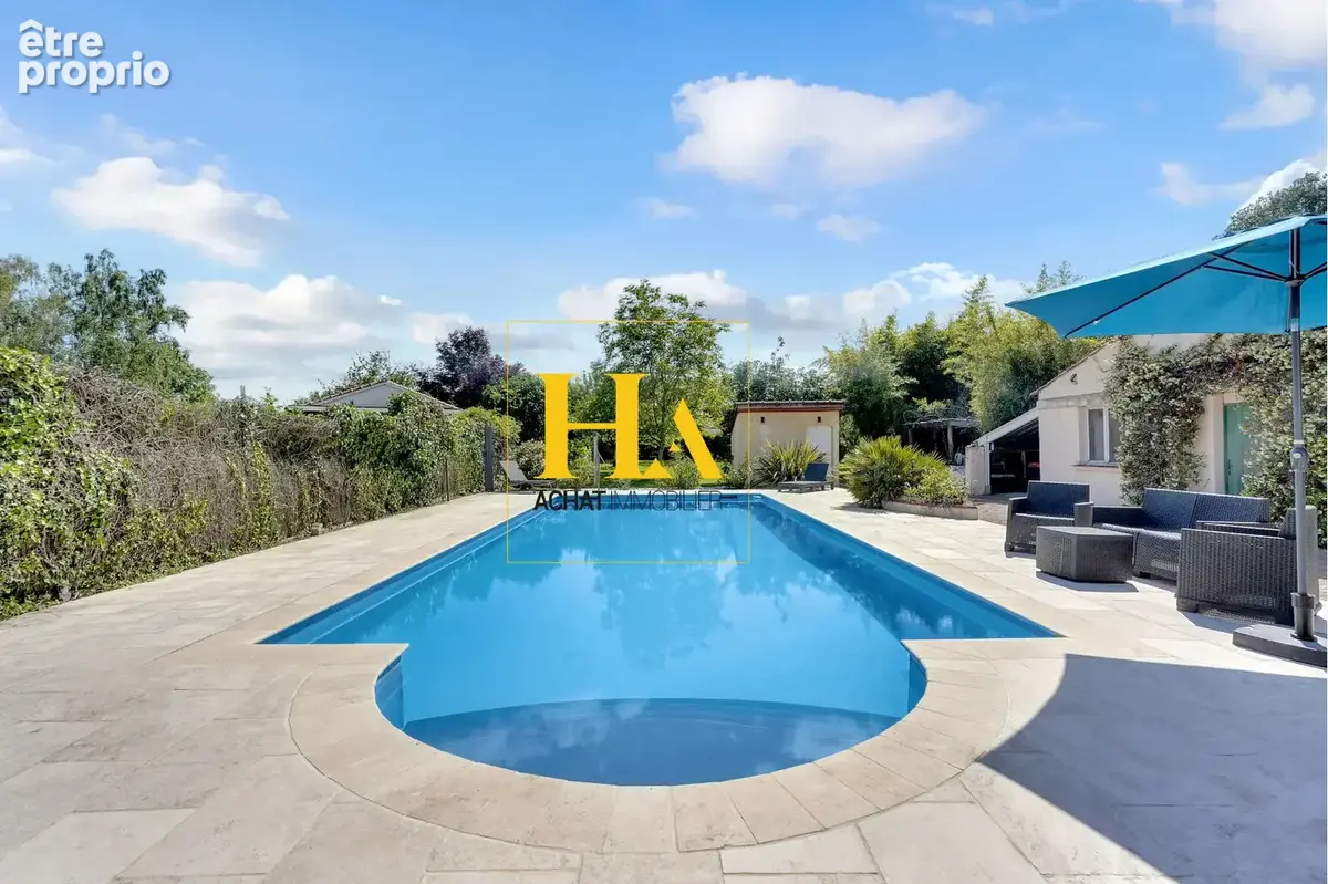 Maison plain-pied Labastide Saint-Sernin - piscine - 131m² - photo 2