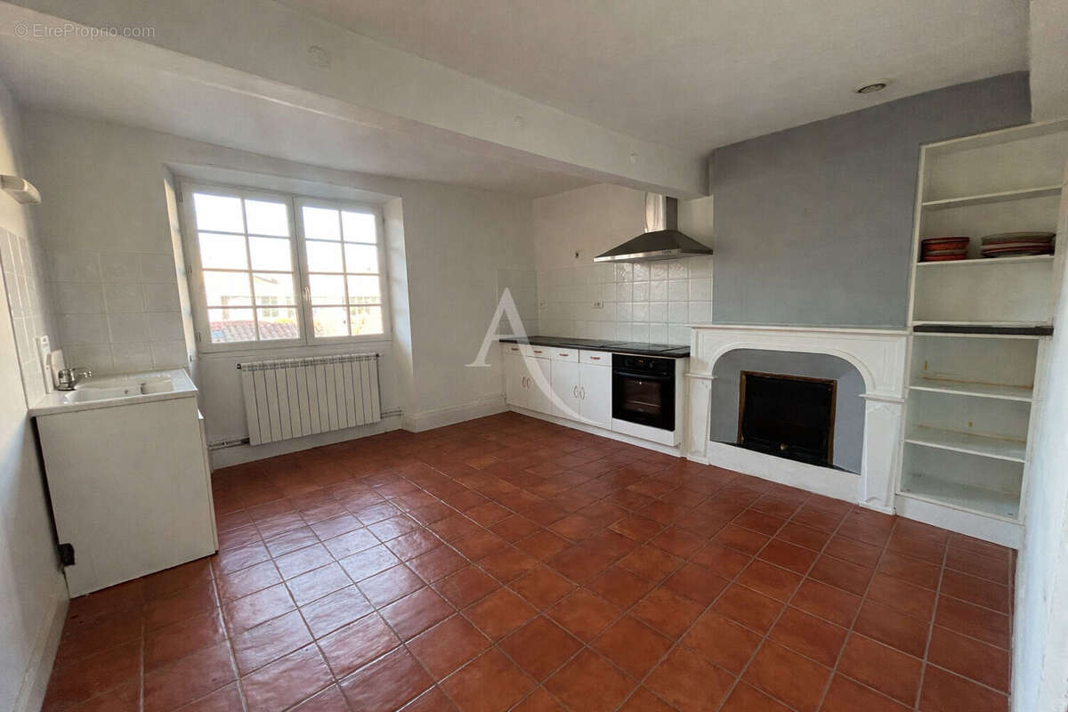 Appartement à CARCASSONNE