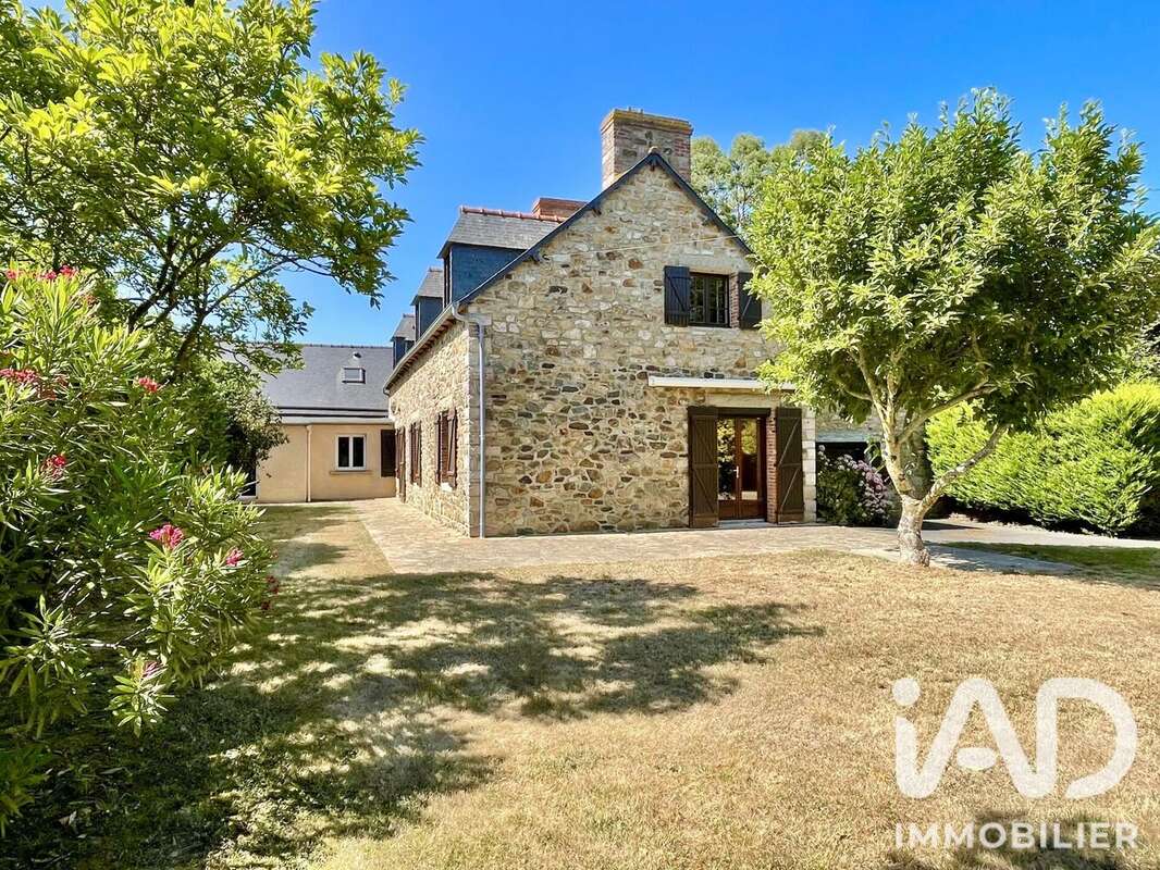 Maison 151 m² à Saint-Alban  - photo 8