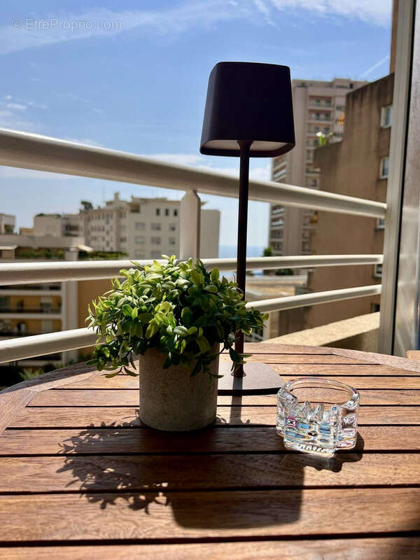 Appartement à BEAUSOLEIL